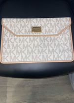 Michael Kors Clutch